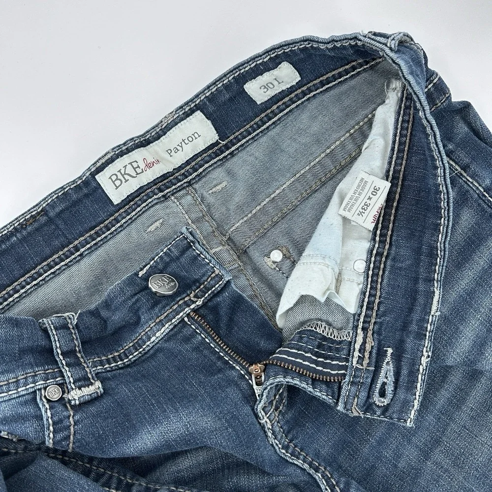 BKE Payton Low Rise Bootcut‎ Jeans Womens 30x33.5 Y2K Buckle Denim Flare Leg